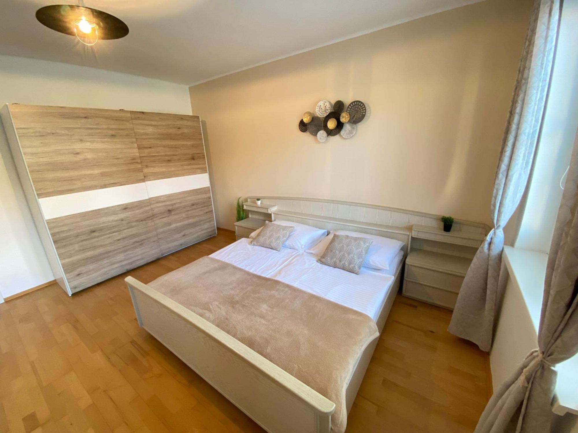 Hotel & Wirtshaus Hoedl-Kaplan Feldbach  Chambre photo